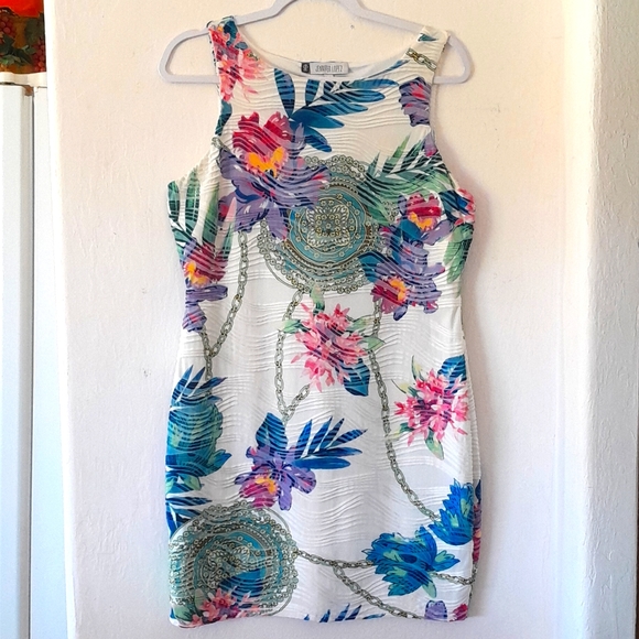 Jennifer Lopez Dresses & Skirts - Jennifer Lopez White Floral Mini Dress Petite Large